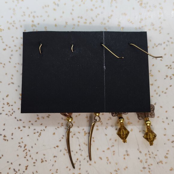 BFD Beaded Dangle Earrings With Sea Shells & Butterfy beads - Picture 3 of 5